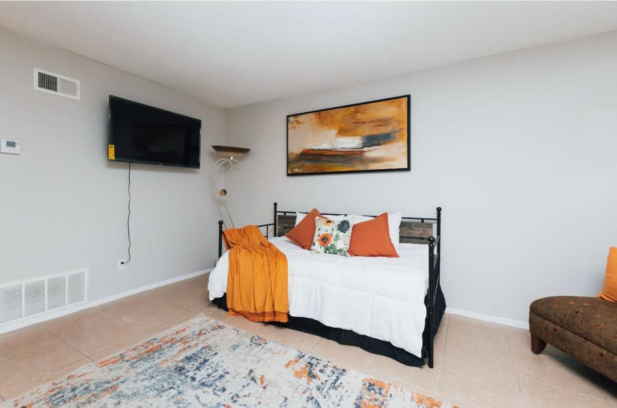 Enticing 1Br Apartment In The Heart Of The Heights 休斯敦 外观 照片