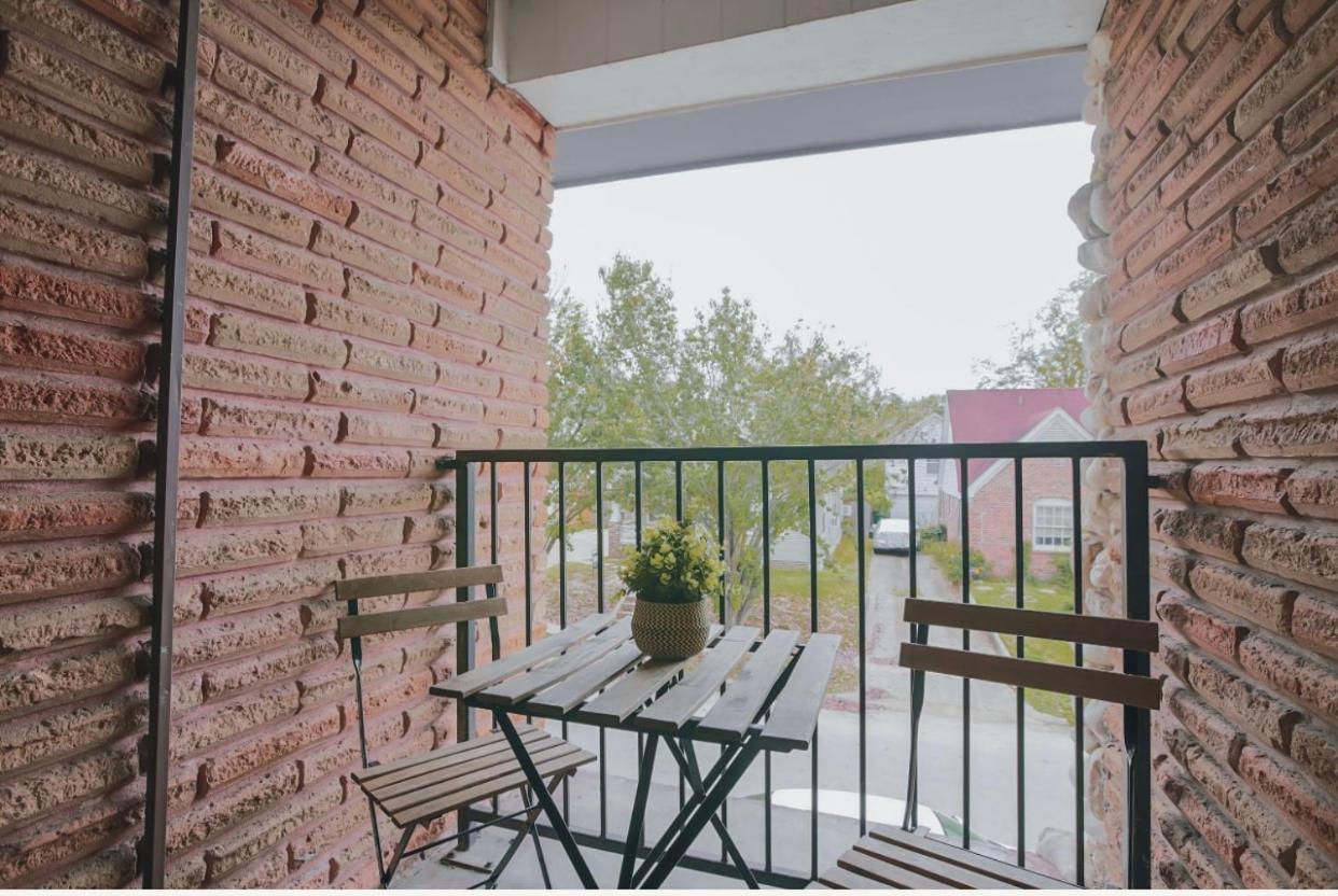 Enticing 1Br Apartment In The Heart Of The Heights 休斯敦 外观 照片