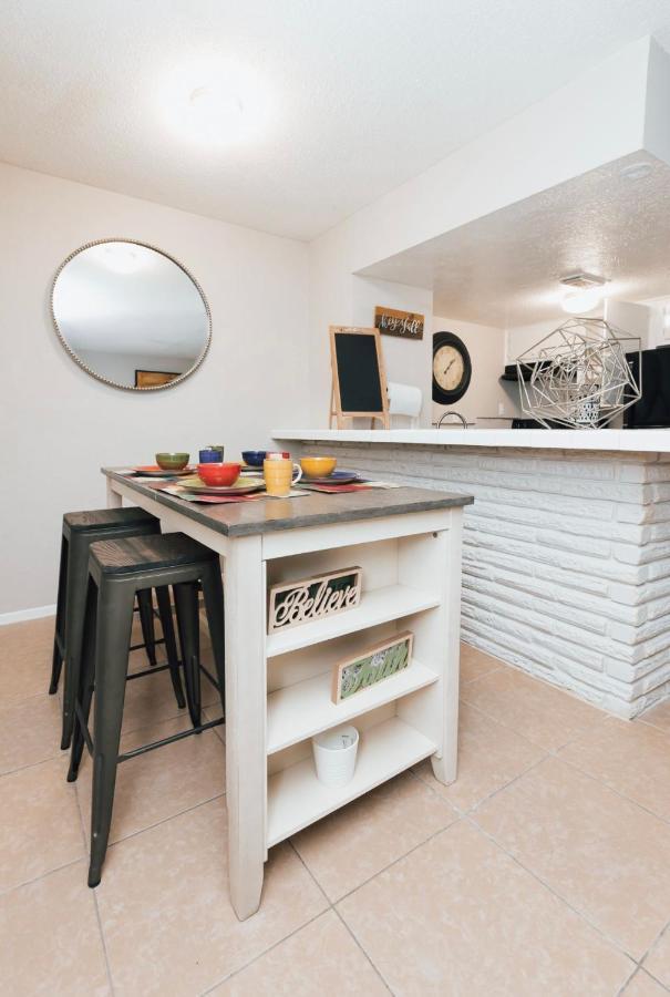 Enticing 1Br Apartment In The Heart Of The Heights 休斯敦 外观 照片